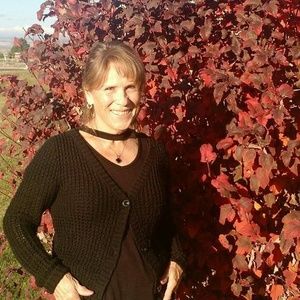 Meet your Posher, Gloria